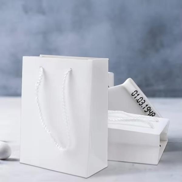 Pink Custom Holiday Gift Bags 3D Effect Kraft Shopping Bags Custom Logo