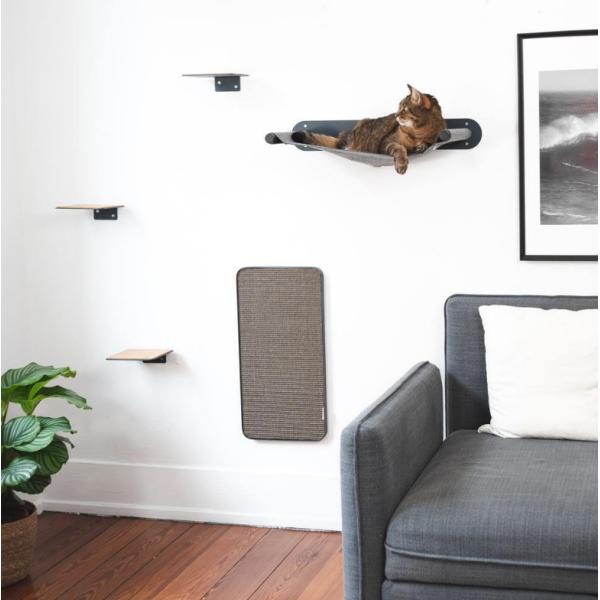 Платформа для царапины кошек на стене с серебряной полировкой металлической угловой мебели для кошек