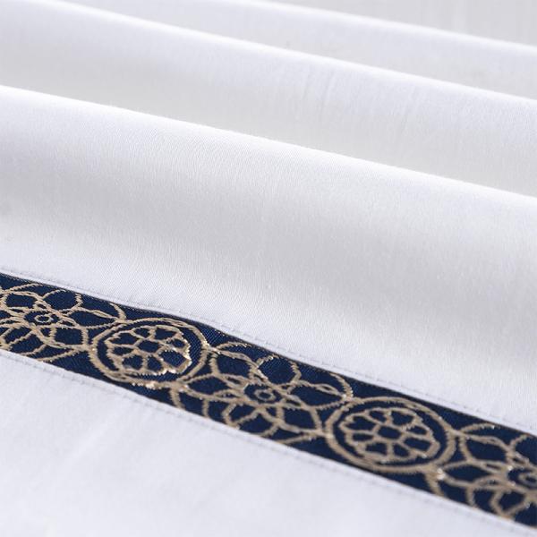 Custom 1.0m Hotel Bedding Sets Embroidered Duvet Cover