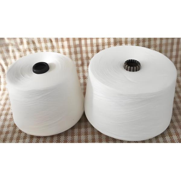 Fabrication durable de fibres de nylon recyclées écologiques certifiées GRS