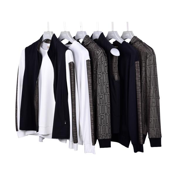 Спортивная тканеная мужская капюшонная футболка черная вышитая 380 грамм 400 грамм