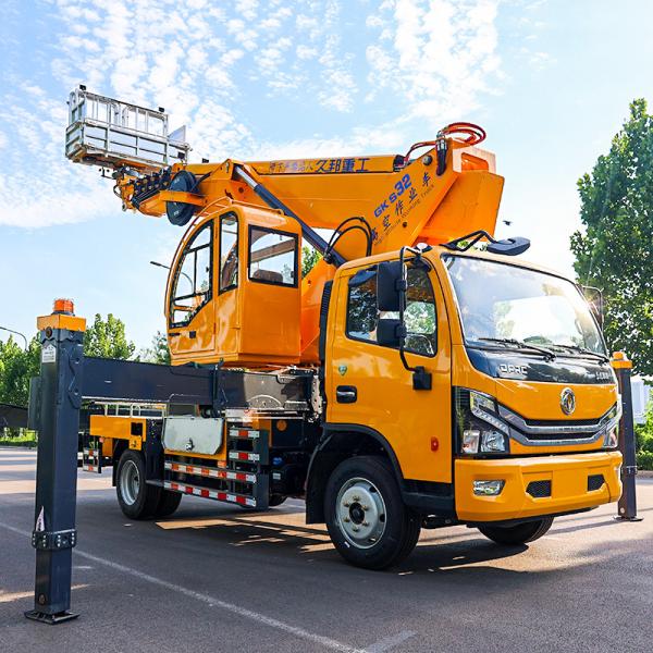 Dongfeng Truck Mounted 32m Telescoping Aerial Work Platform/Hydraulic Lifting Platform