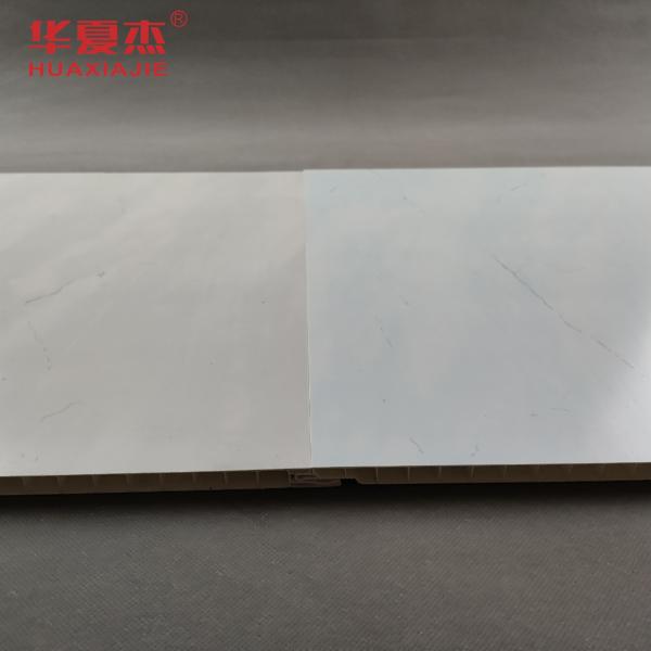 Panneau de plafond en PVC avec finition stratifiée