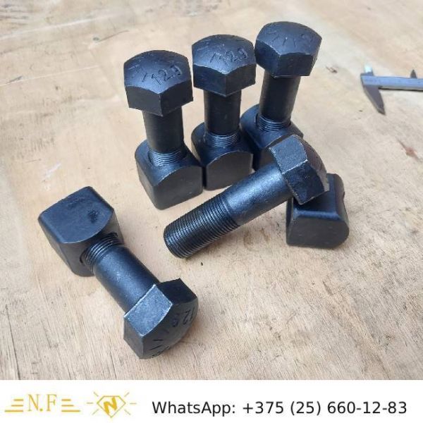 Bucket Bolts And Nuts In Sizes M12-M36 (1/2-1.1/4 Inch) Suitable For Bulldozers