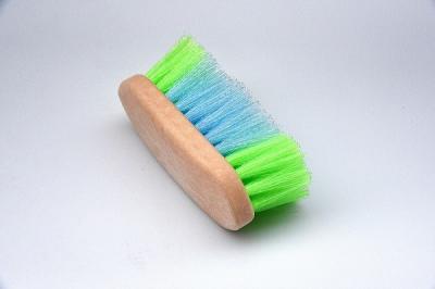 Plastic Foam Body Brush Horse 15*5.7 Cm 6 Inches OEM With Spaced Wire