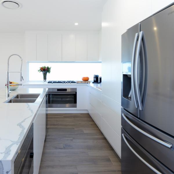 Australian Style Matt White PVC Kitchen Cabinet Furniture Modern Islands