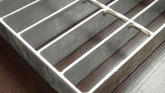 Подгонянная решетка крышки стока металла нержавеющей стали для подъездной дороги