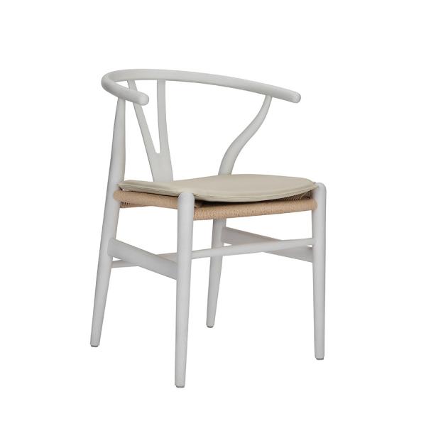 White PU Sponge Wishbone Chair Cushion 8.8 Ounces Easy Clean And Dry