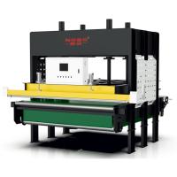 Machine de compression automatique de matelas à scellés pour le transport maritime