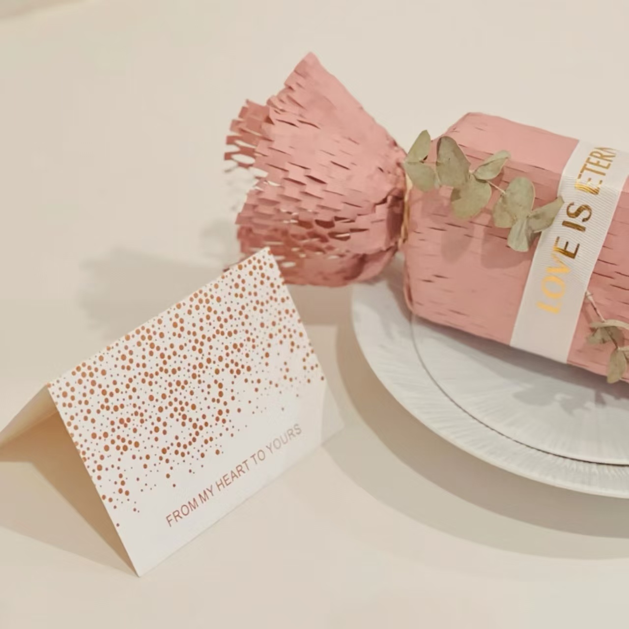 Pink Honeycomb Paper – Soft Pink Expandable Wrap for Wedding Favors & Gift Bags
