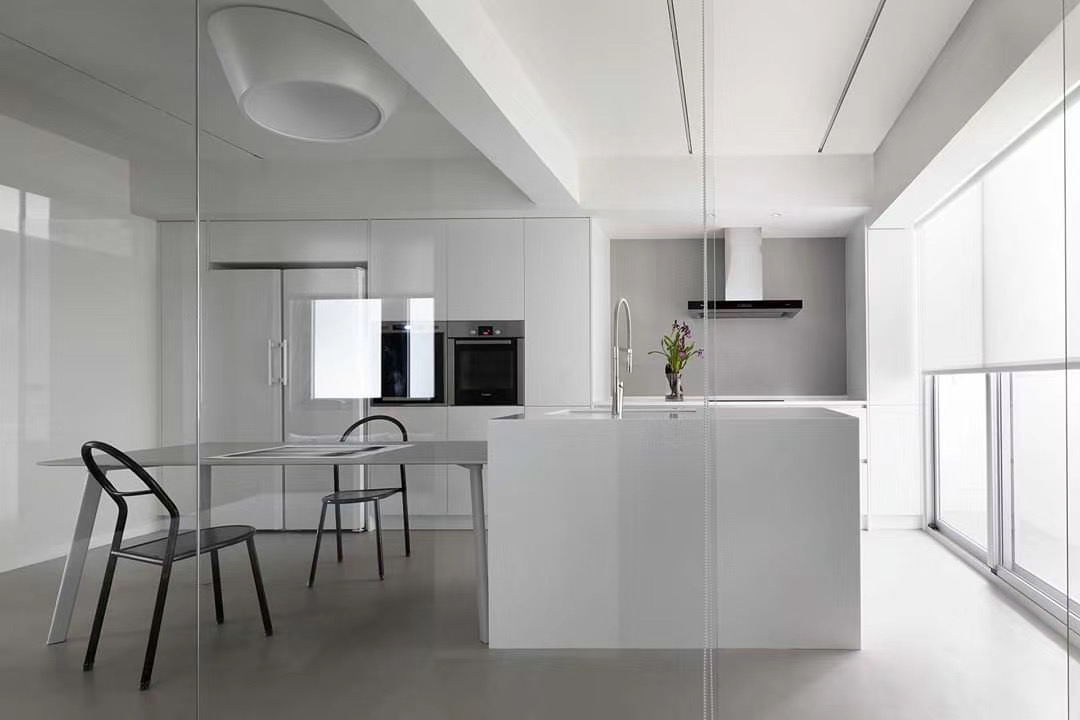 Двойным MDF стороны 4x8Ft прокатанный ЛЮБИМЦЕМ обшивает панелями анти- отпечаток пальцев