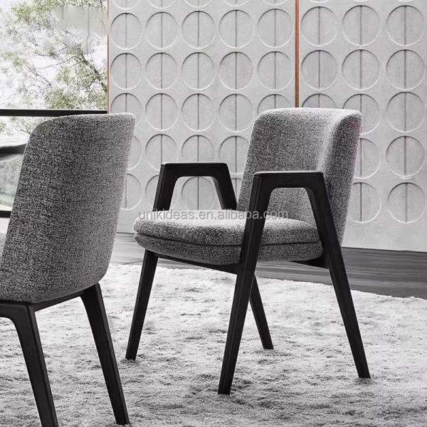 New Arrival Commercial Restaurant Seating Upholstered Dining Chair with Armrest Solid Wood Frame for Cafe Hotel Dining Room