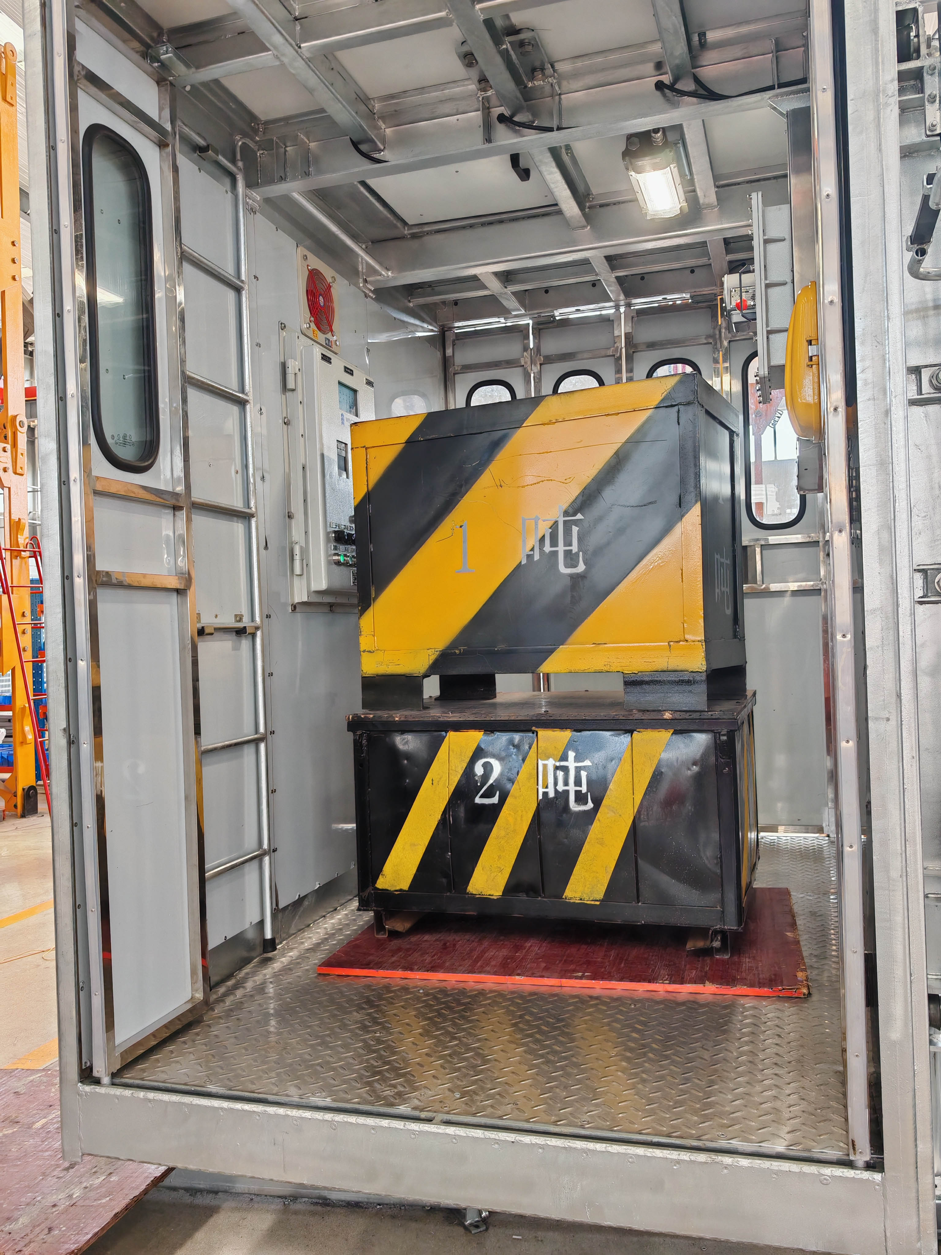Настраиваемая опция ATEX Rack Pinion Lift с грузом 2000 кг/кабинка Установлена как внутри, так и снаружи