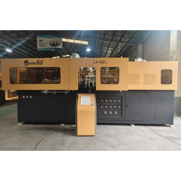 Hygienic PET Bottled Water Production Line Mineral Water Bottle Blowing Machine