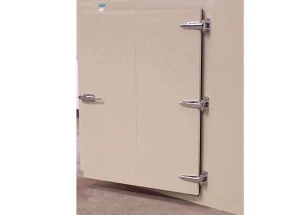 850 * 1800mm Cold Storage Doors Swing Open Style Steel Flush Door For Hotel