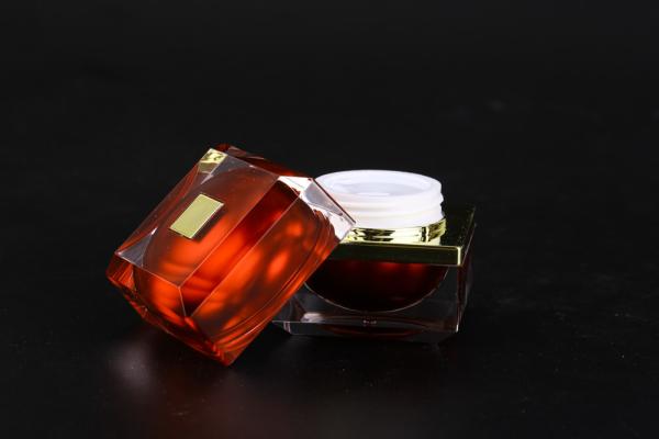 O creme cosmético acrílico de 15ml 30ml 50ml range o quadrado dobro da parede