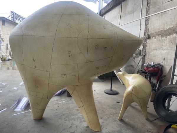 Light Weight 300CM Large Foam Sculpture Custom Decoration