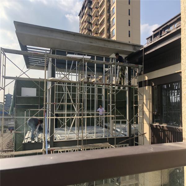Modern 200m2 6 Rooms 2mm OSB Board Light Steel Prefab House