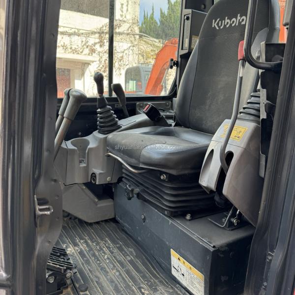 KX163 Excavateur Kubota Haute précision et bras robustes pour vos besoins de construction