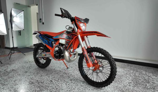 K23 MT250 Dirt Bike with 20.4kw Power and 31.5N*m Torque for Extreme Off-Road Performance
