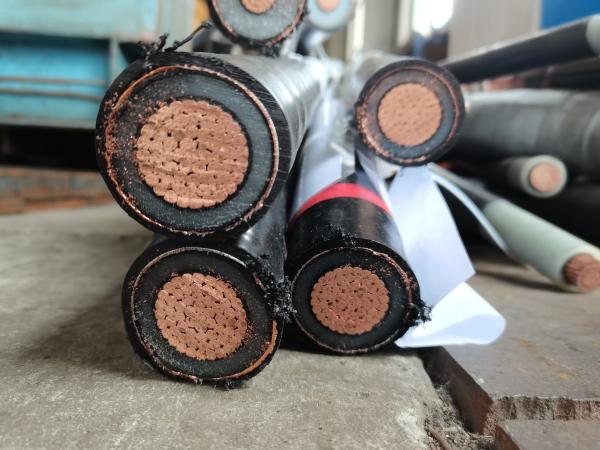 Medium Voltage IEC60502 BS7835 BS6622 VDE N2xsey N2xsy Yjv32 11kv 20kv 33kv Cobre XLPE Cabos de exterior blindados isolados
