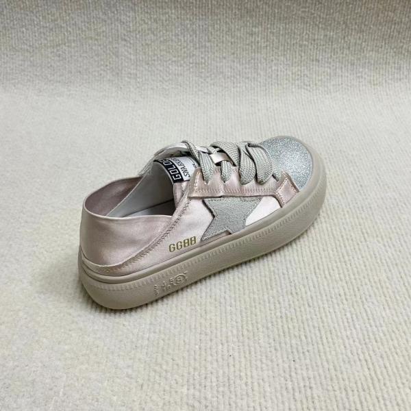 Classic Platform Sneakers Women Round Head And Thick Soled With Silk Surface