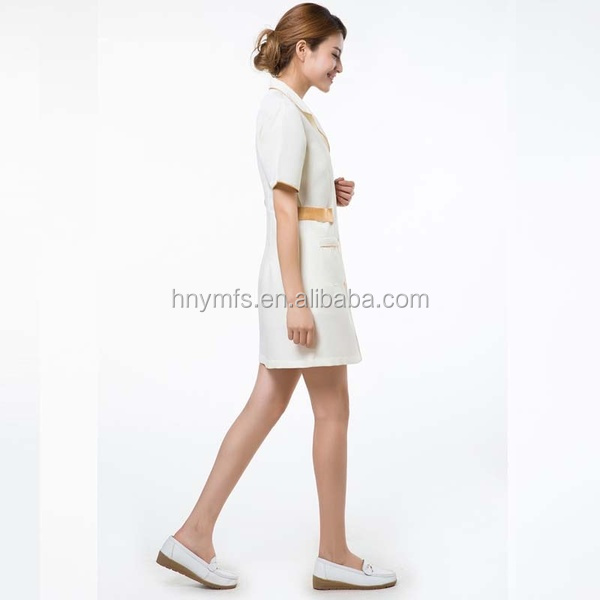 Os multi bolsos das mulheres nutrem o material do algodão de Medical Scrub Suit 65%