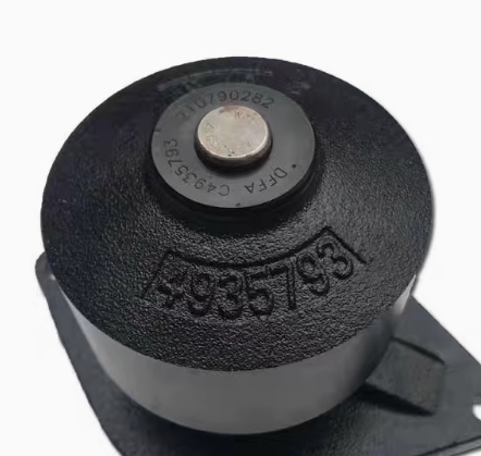 Bus Cummins Engine Water Pump Cast Iron Material 6BT/3960342