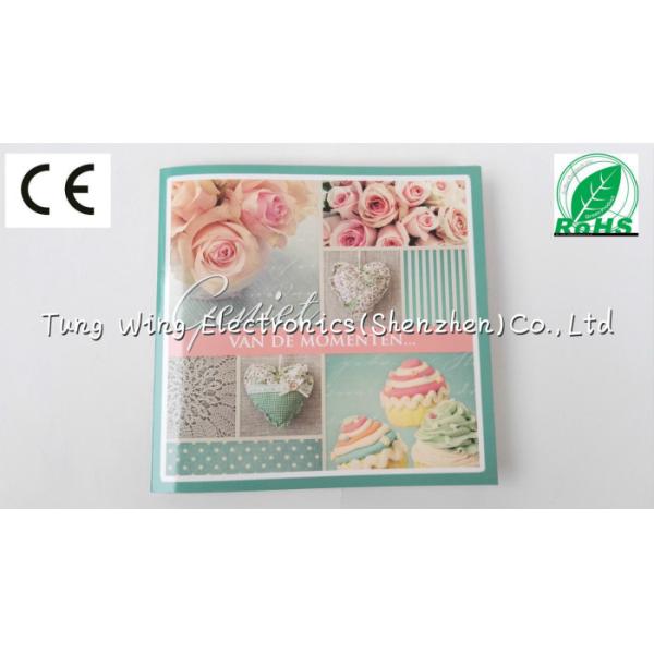 Празднество подгоняло музыкальную поздравительную открытку, симпатичную поздравительую открытку ко дню рождения нот