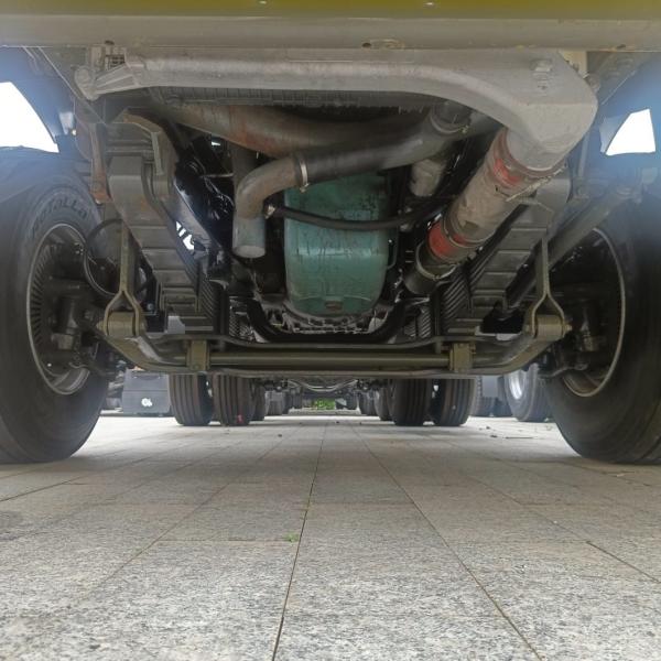 31-40t Load Capacity Used HOWO371HP Tractor Transport Truck with Hydraulic Steering