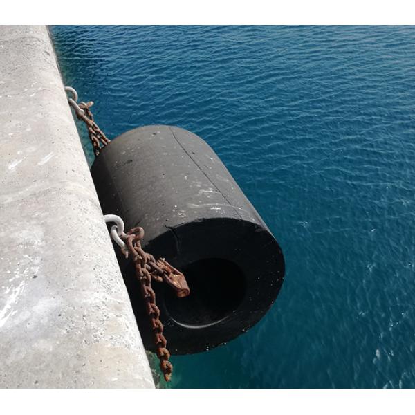 Морская безопасность Природный OEM цилиндрический резиновый фендерный док для защиты судов