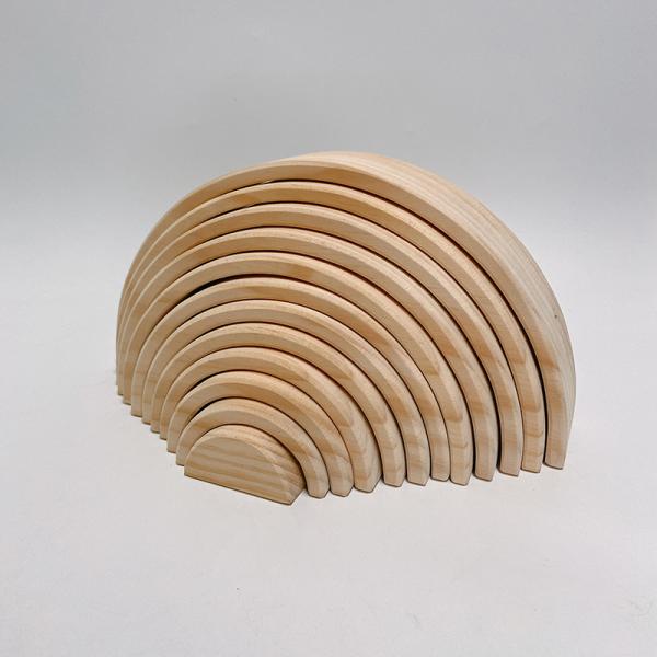 L'arc-en-ciel 35.5cm a coloré le grand bébé en bois de blocs constitutifs