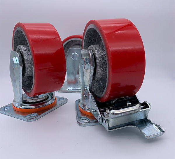 Колесо полиуретана 4 дюймов на стальном эпицентре деятельности с верхним рицинусом тормоза замка