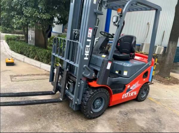 1.5 Ton Used Forklift Equipment With EPA Certification Good Condition