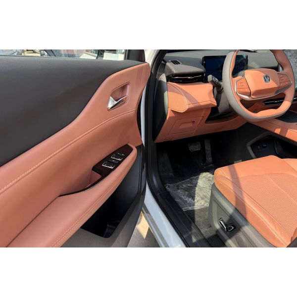 2024 New Arrival Changan UNI-Z Compact SUV Auto Gas Hybrid Vehicle R20 Tire Automatic Gear Acura Left AWD Cheap Price Used Car
