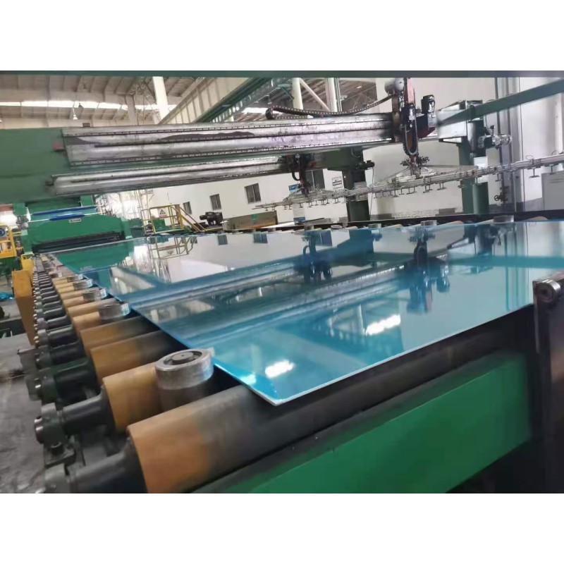 5052/5252, 6063, 6061, 6013, 7021, 7075, 4045/3003/6A02, 3004/7072... Aluminum alloys are used in fields such as electronic products, medical devices, high-speed rail floors, ships, and air separation