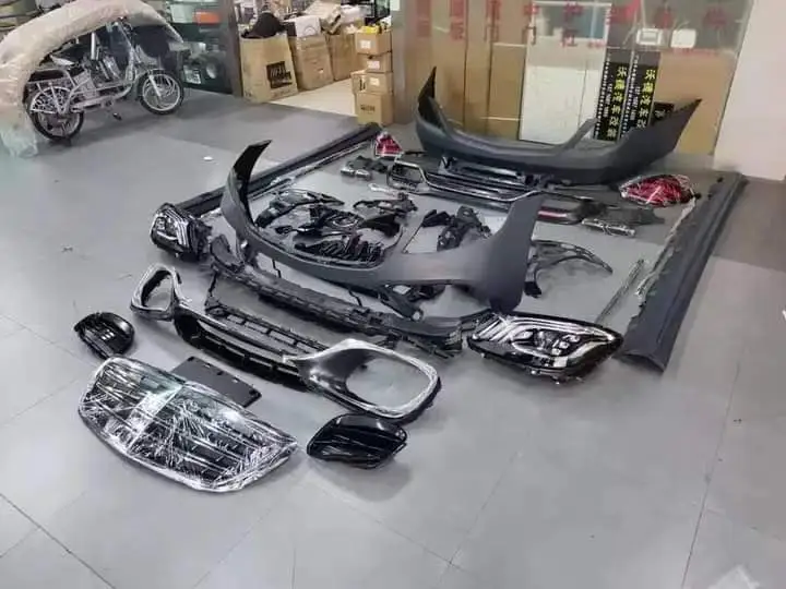 4L0807105M Передний бампер для Audi Q7 2017 2018 Автомобильные запасные части