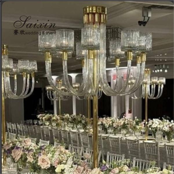 ZT-595 magnifique 13 bras haut tube blanc porte-bougie de cristal candelabre de mariage pour les objets centraux