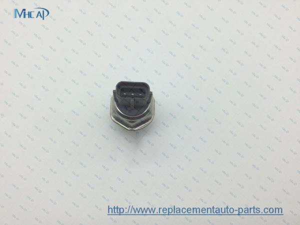 Citroen Ford 1465A034 High Pressure Regulator Sensor Parts Fuel Rail