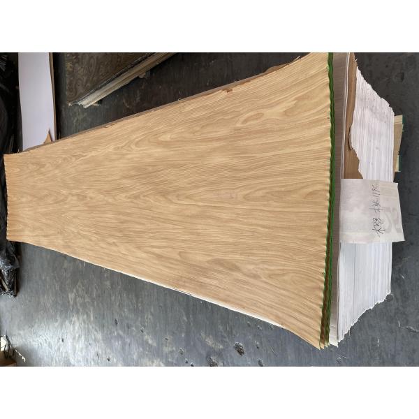 Nuevo diseño Muestra libre de ingeniería 2500 * 240mm Cereza Veneer de madera reconstituida para puerta de cubierta de barco