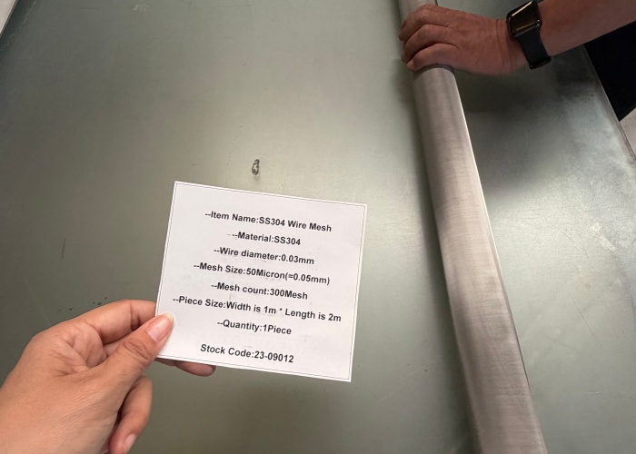 0.03mm Thickness 300Mesh SS304 Stainless Steel Woven Mesh for Construction use