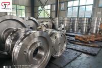 Forgeage d'acier de haute résistance et de précision lourde Traitement thermique des engins de transmission Composants forgés