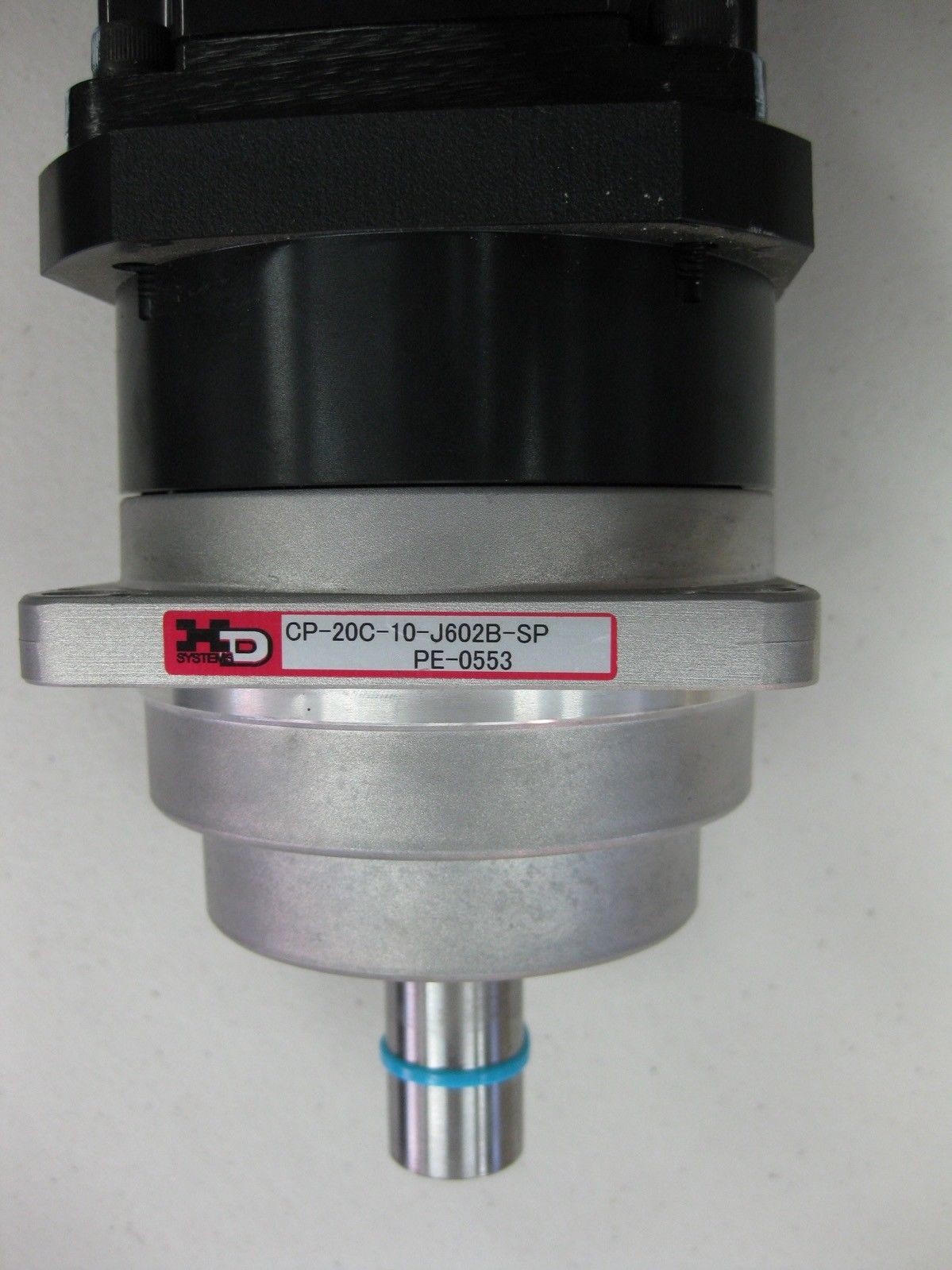 SGMPH-02BAAJ36C   новое 100v 200w первоначальное, черный главный МОТОР 3000RPM 3.0A color.SERVO.