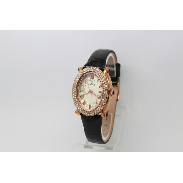 OEM Oval Alloy Case Diamond Quartz Watch White Leather Band Quartz Watch For Ladies