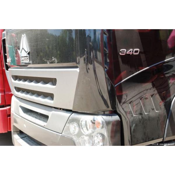 Used HOWO A7 6x4 Tractor Trucks with 400-500L Fuel Tank Capacity and SINOTRUCK Engine