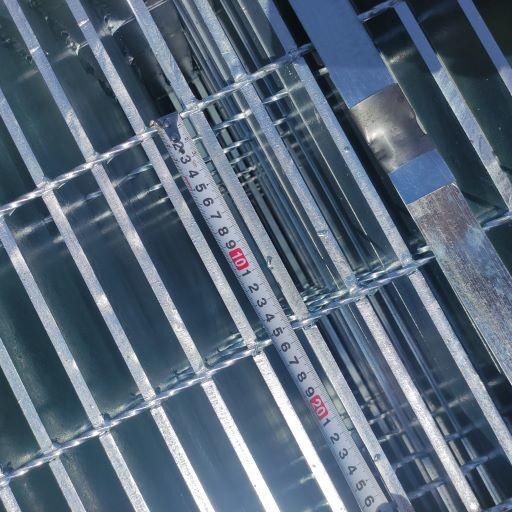 Carbon Q235 Steel Metal Grating Bearing Bar Pitch 30mm