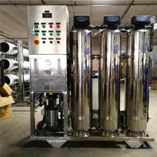 1.65kw Reverse Osmosis RO Plant , SS304 Dialysis Water Treatment Plant