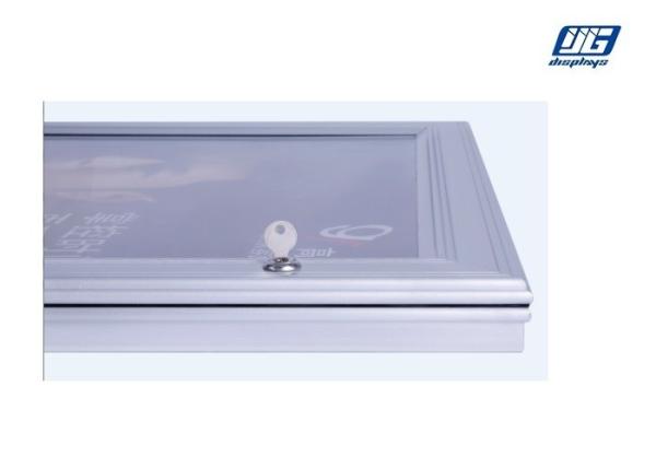 Hinged Lockable LED Light Box Aluminum Frame Silver / Black Max 2000x1000mm