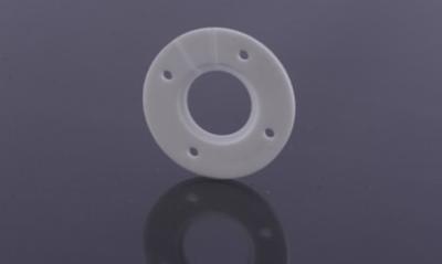 99 Substrate en céramique d'alumine Dissipation de chaleur efficace et stabilité dimensionnelle pour l'électronique de puissance et l'éclairage LED