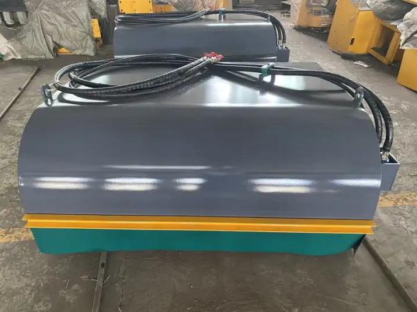 72 In Skid Steer Pick Up Sweeper Operating Width 1520mm 1820mm